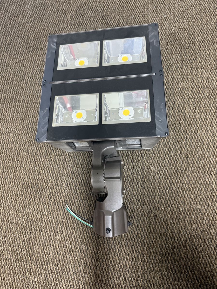 4-Head LED Commercial Flood Light – Adjustable Mount
