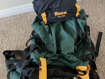 ROKK Platinum Roll Flat Iron Backpack - Green/Black Hiking Pack
