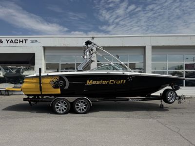 2009 24' MasterCraft X45 Bowrider