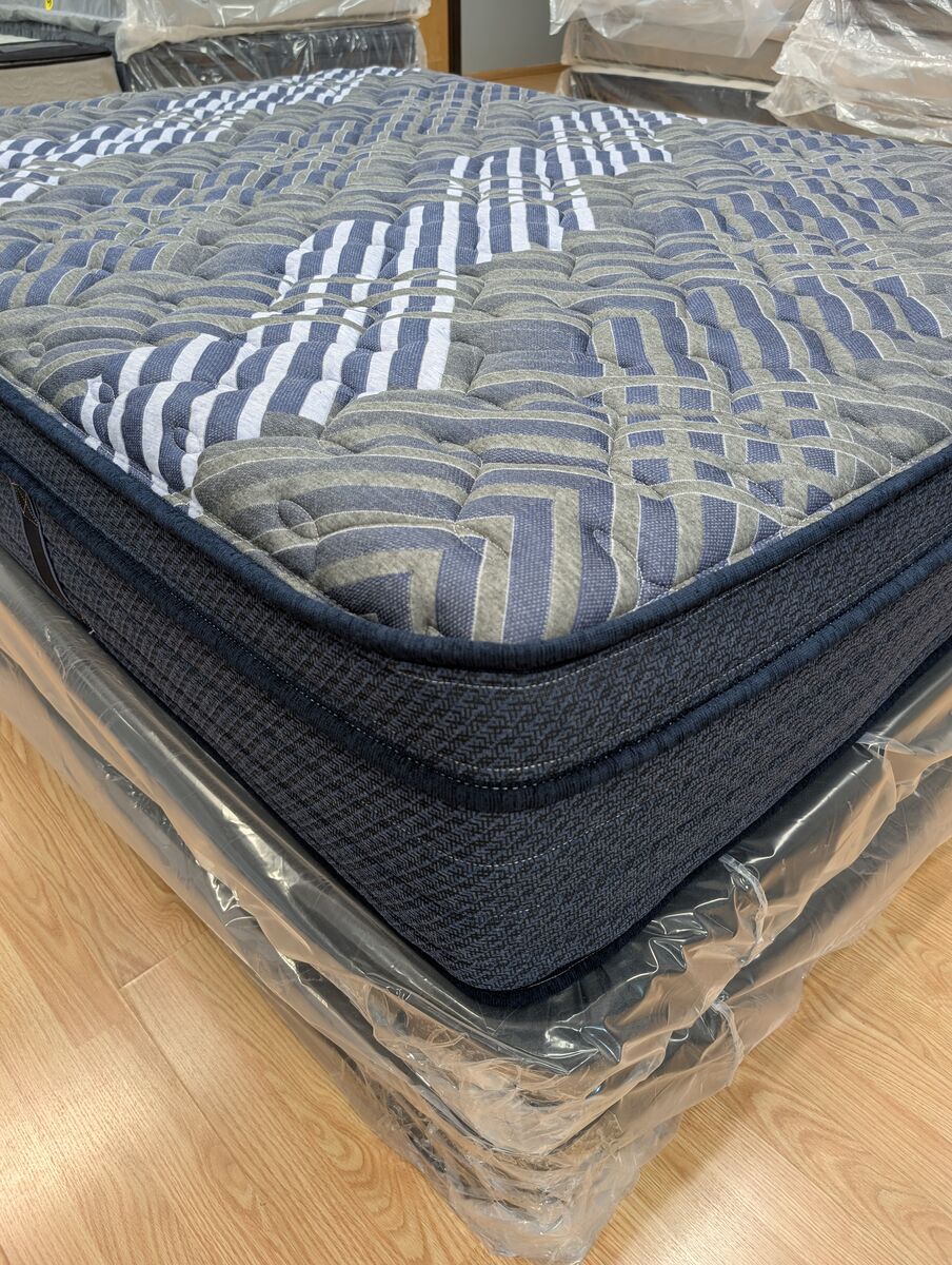 Brand New Queen and King Hybrid Mattresses! $10 Down To Take Home (pay off over time)