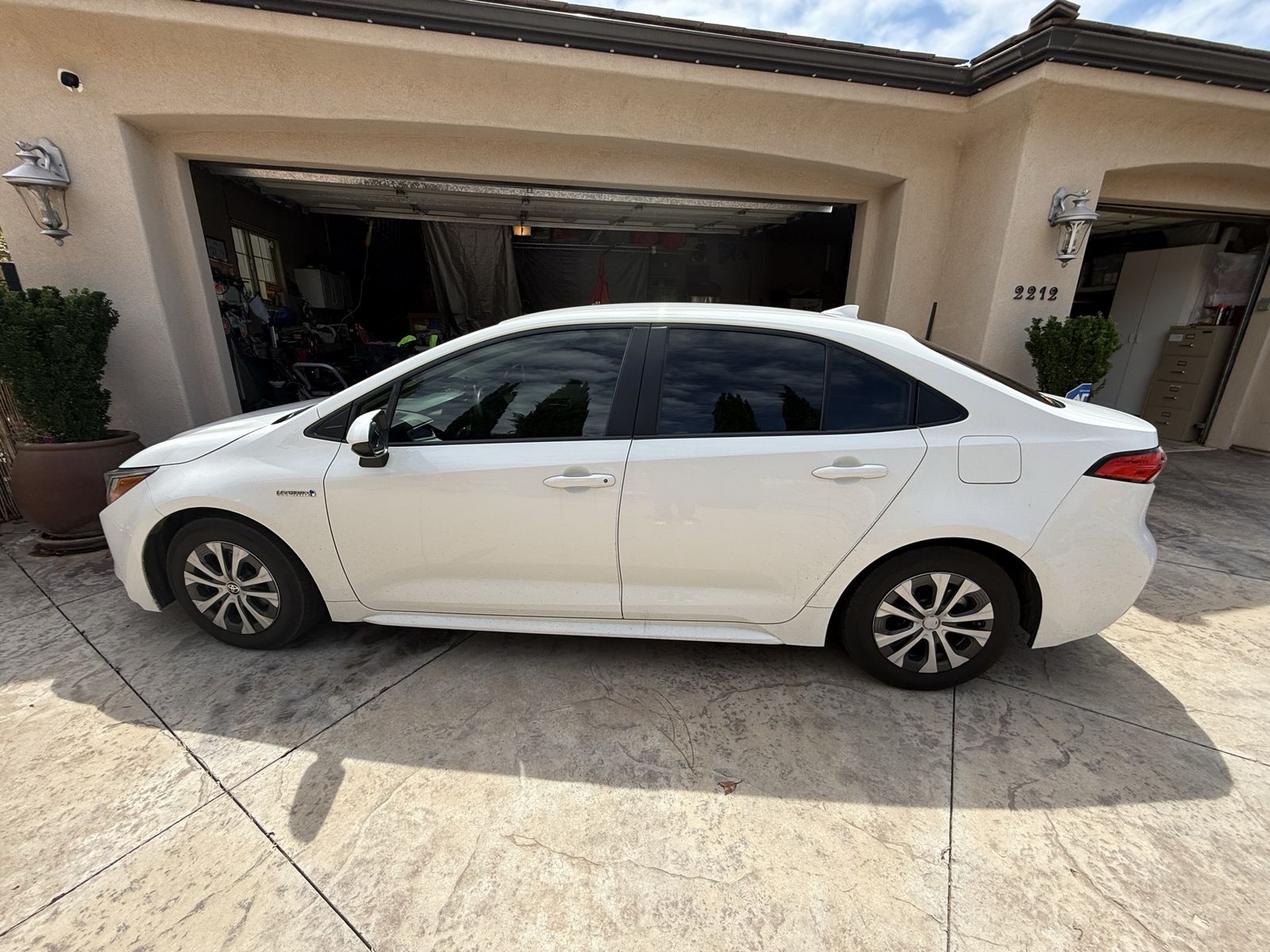 2021 TOYOTA COROLLA