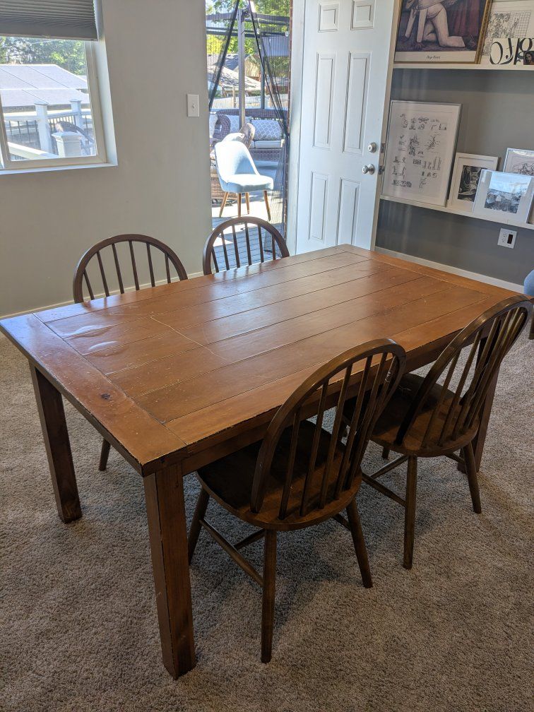 table and chairs