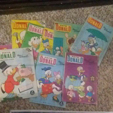 9 SPANISH COMIC BOOKS.,,PATO DONALD