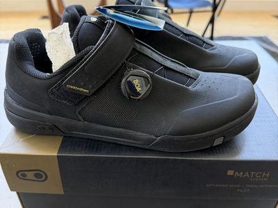 Brand New in Box: Crankbrothers Stamp Street BOA MTB Shoes (Black/Gold) - Size 9