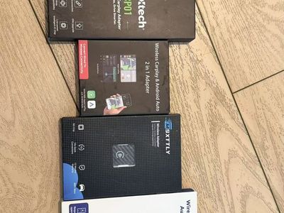 New in box carplay adpter