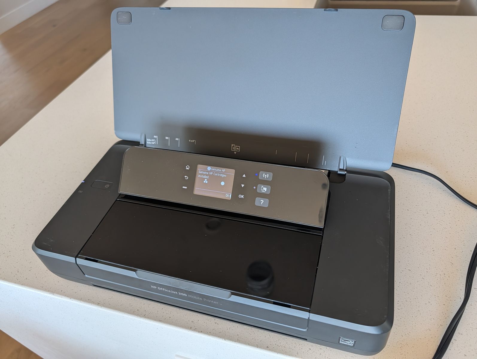 HP OfficeJet 200 Mobile Printer Portable Wireless Color Inkjet with AC Adapter & Battery