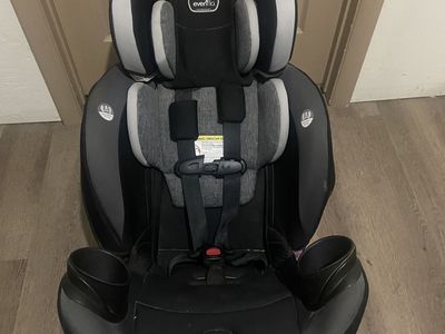 Evenflo Revolve 360