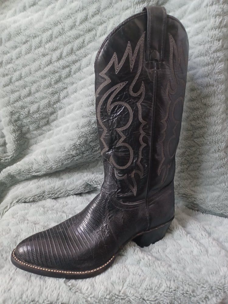 Black Lizard Skin Western Cowboy Boot with all leather size 8 - Men's