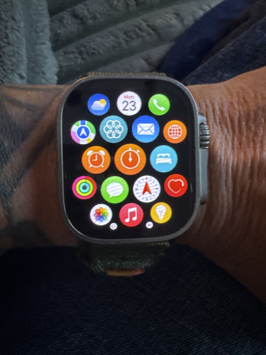 Apple Watch Ultra (new)