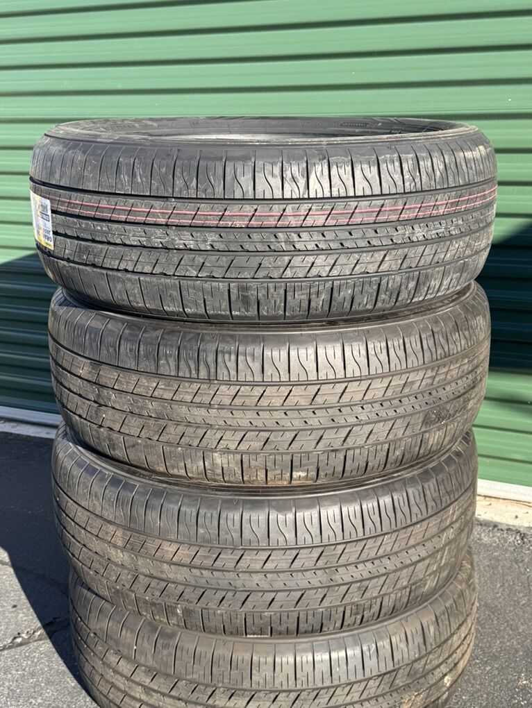 Brand New 265/50/22 Set Of 4 Dunlop Grandtrek H/T