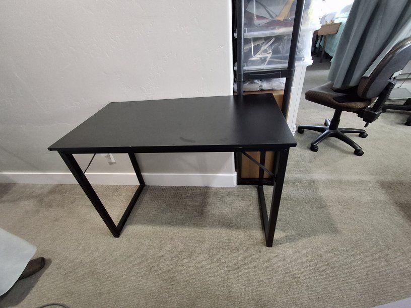 Black desk/table