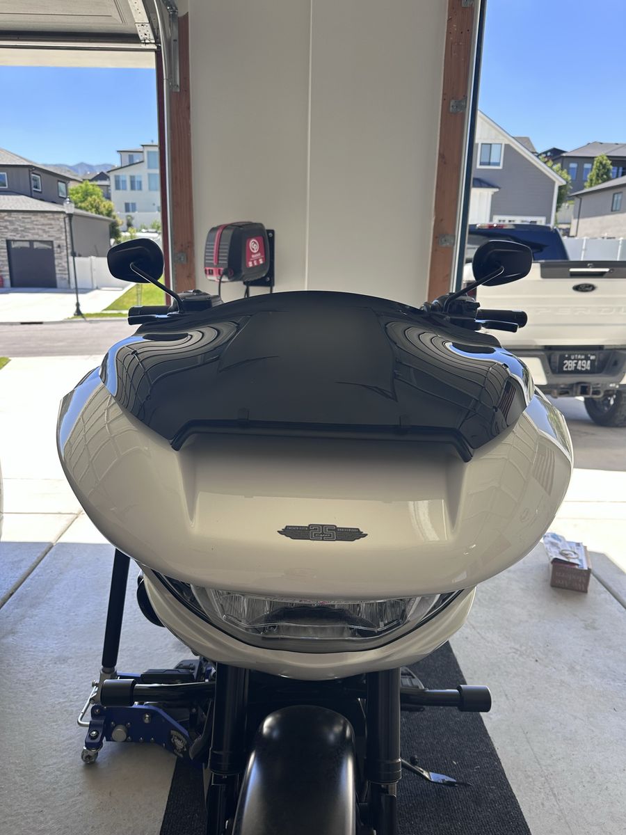 Klock Werks Harley-Davidson Sport Glide Flare Windshield - Dark Smoke, 8.5 Inch
