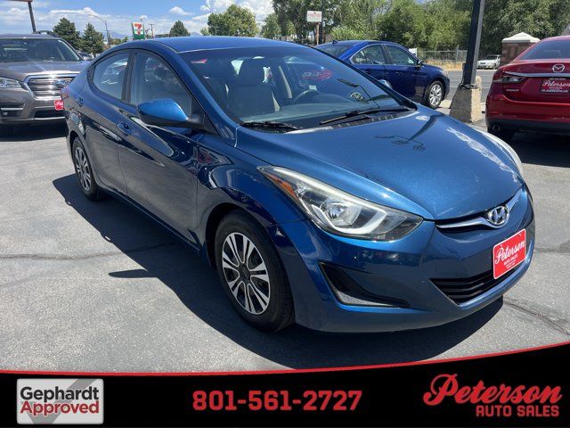 2016 Hyundai Elantra SE