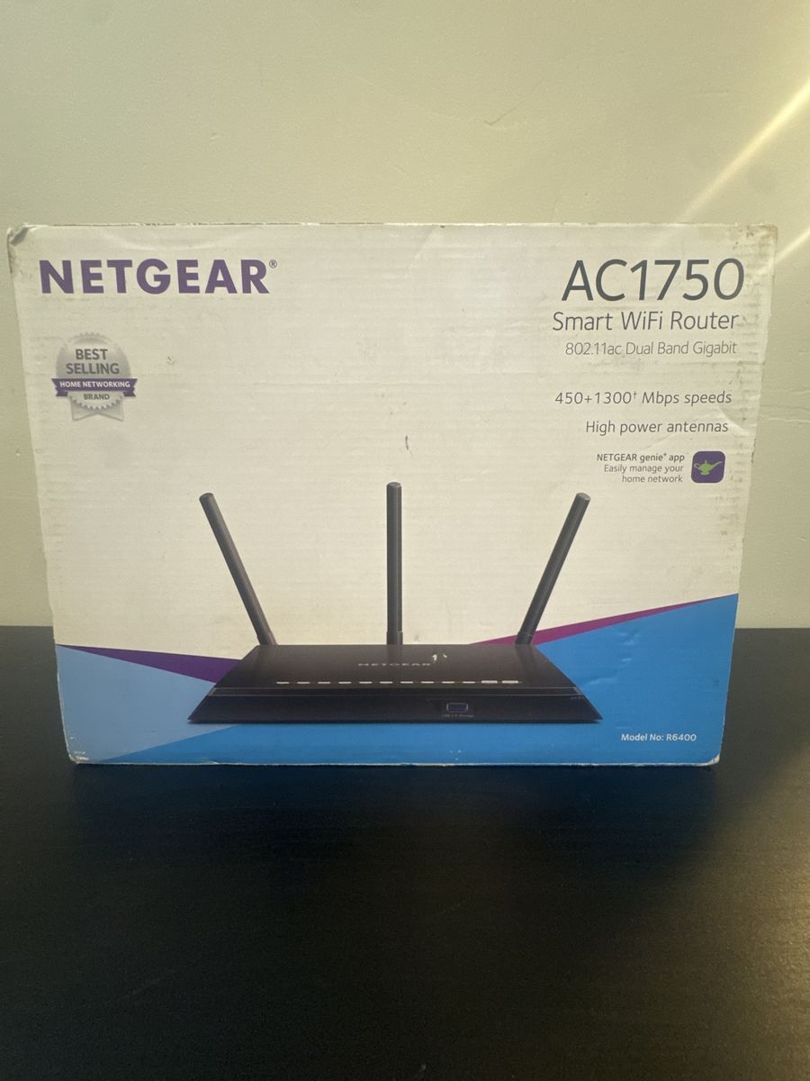NETGEAR Smart WiFi Router