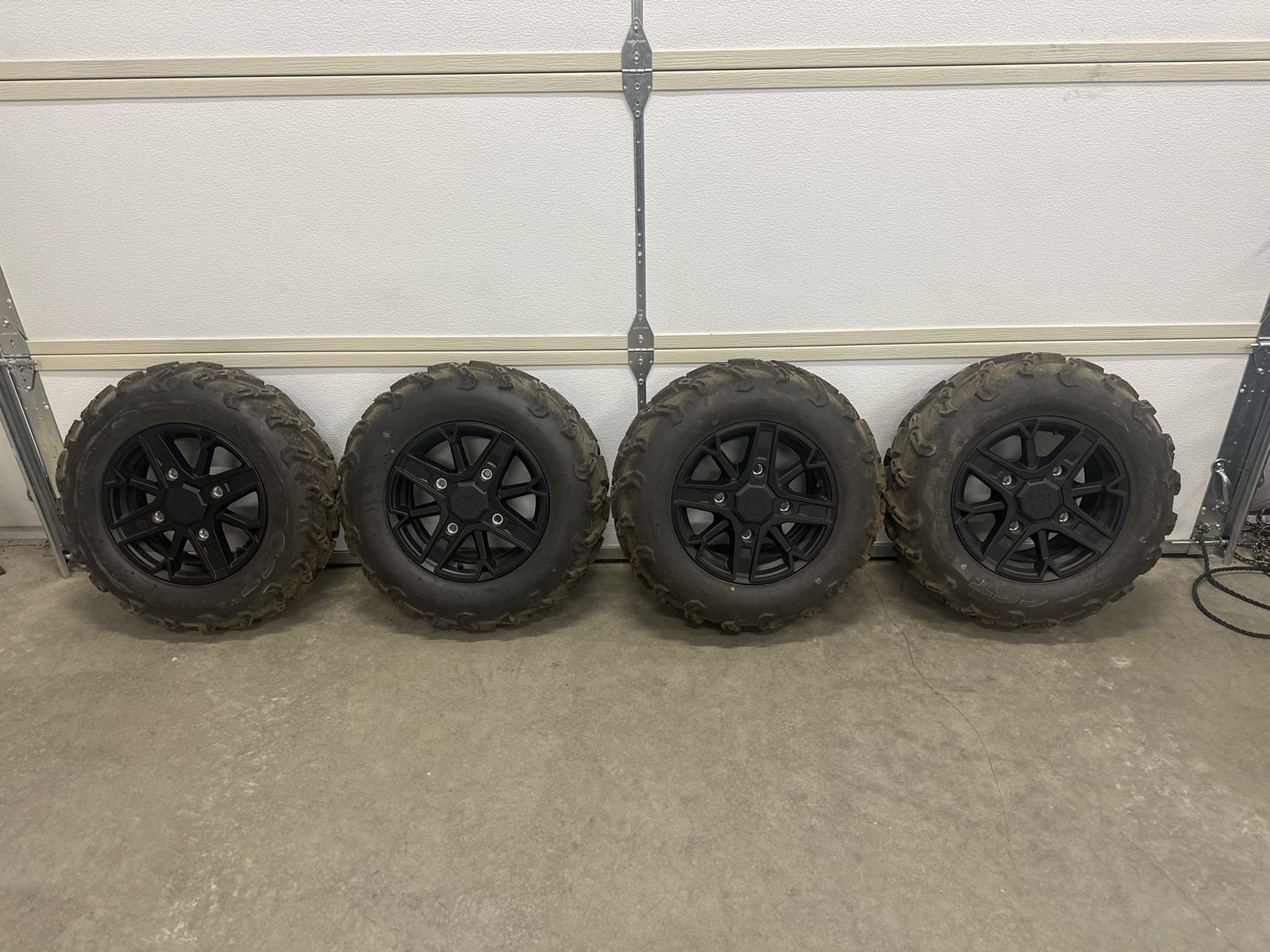 BRAND NEW TAKEOFFS  2025 Polaris Sportsman