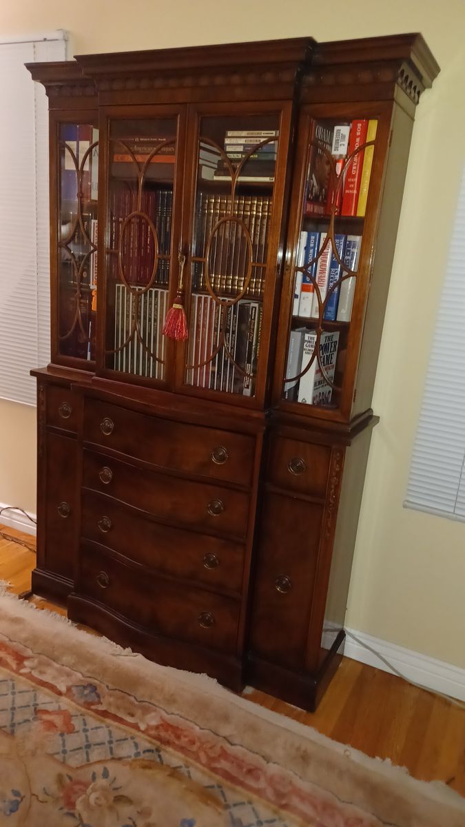 Main image 7