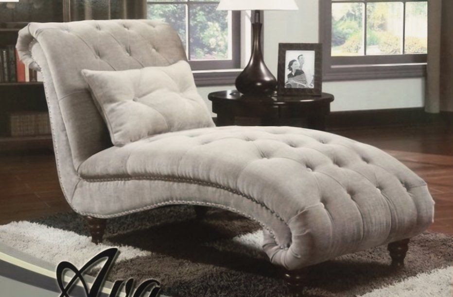 Clean Gorgeous Chaise Lounge Fainting Couch Sofa