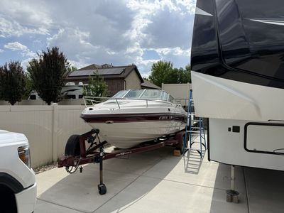 1996 21ft Chaparral Cuddy Cabin Boat