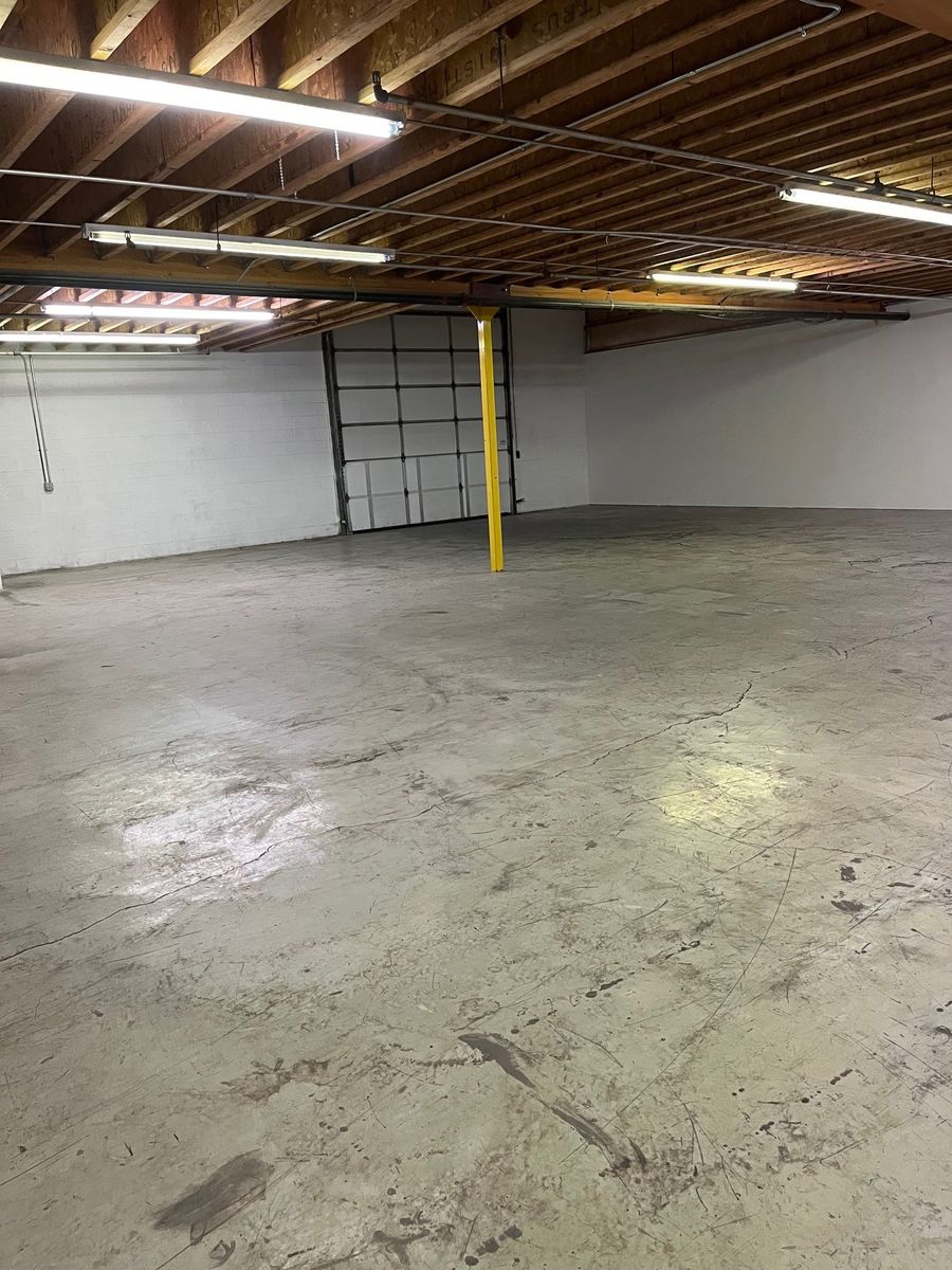 Main image 15