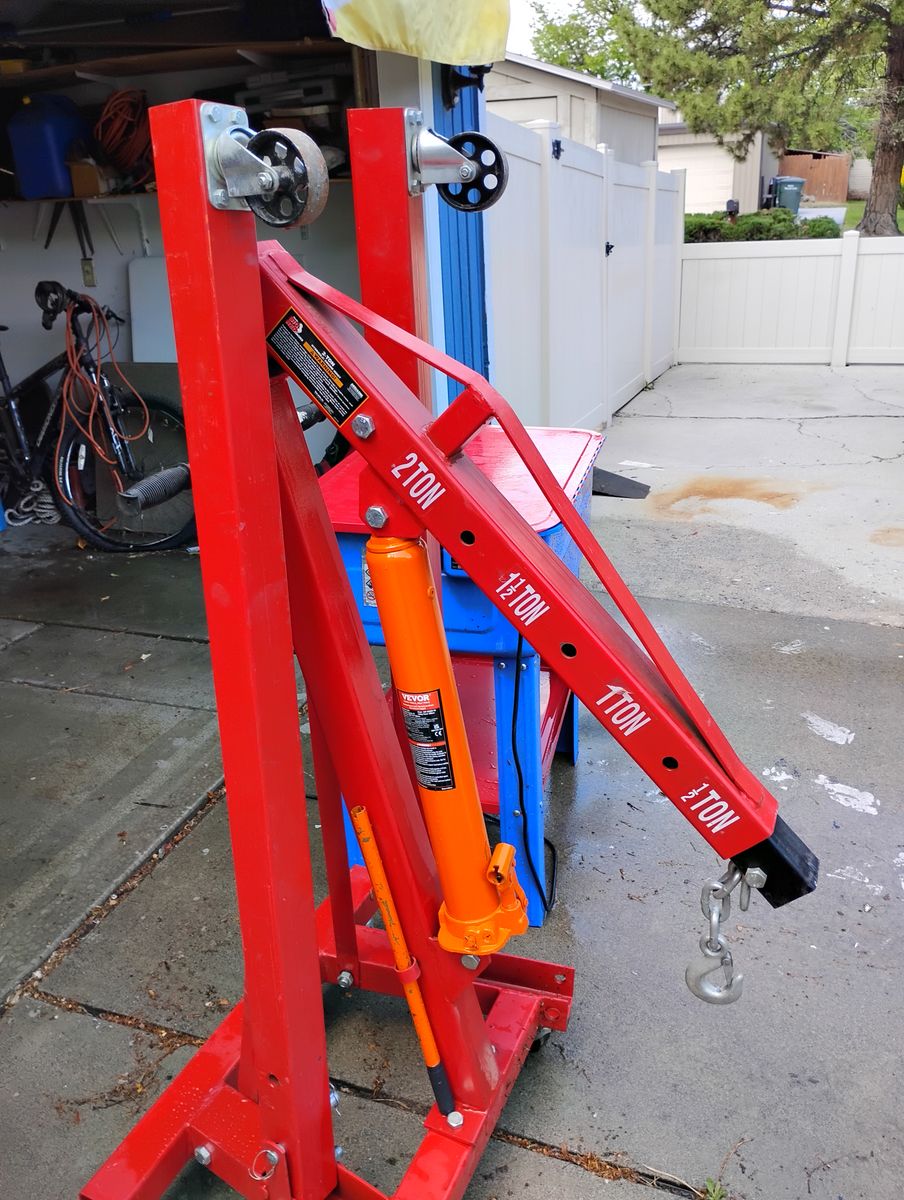 ENGINE HOIST CHERRY PICKER     Like New   from Harbor Freight