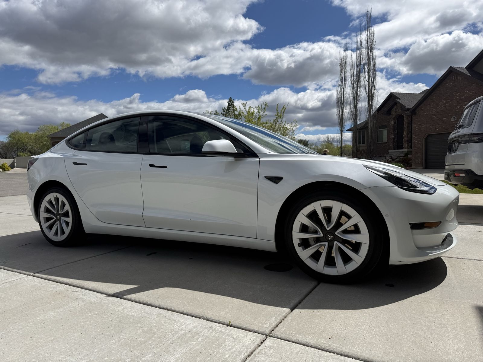 2022 Tesla Model 3 Long Range AWD