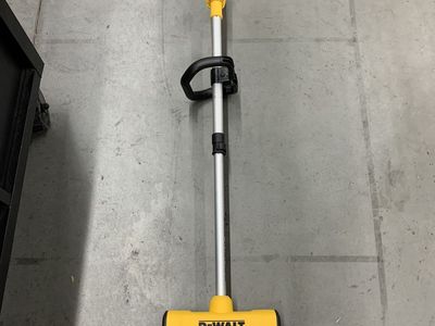 DEWALT 10 in. 20-Volt MAX Battery Powered Snow Shovel Snow Thrower with Adjustable Direction and Telescopic Handle-Tool Only