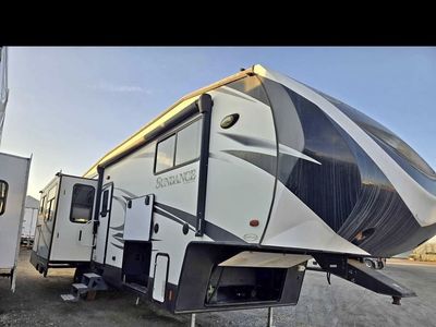 2018 heartland Sundance 5th wheel