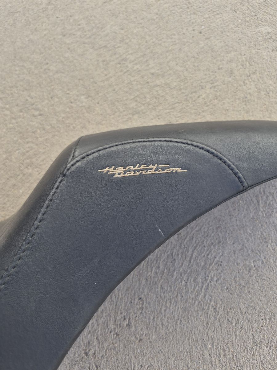 Main image 3