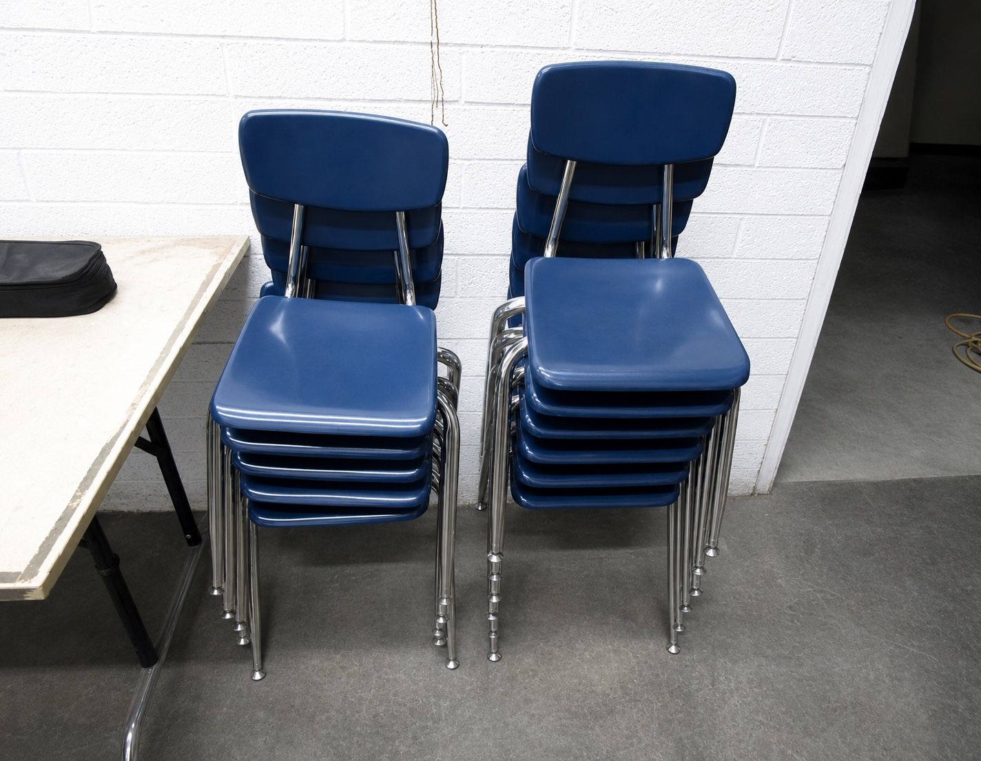 16” Classroom Chairs