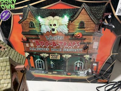 Lemax Spooky Town Banshee's Boo-B-Traps & Haunted Home Security