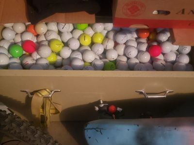 Golf ballz