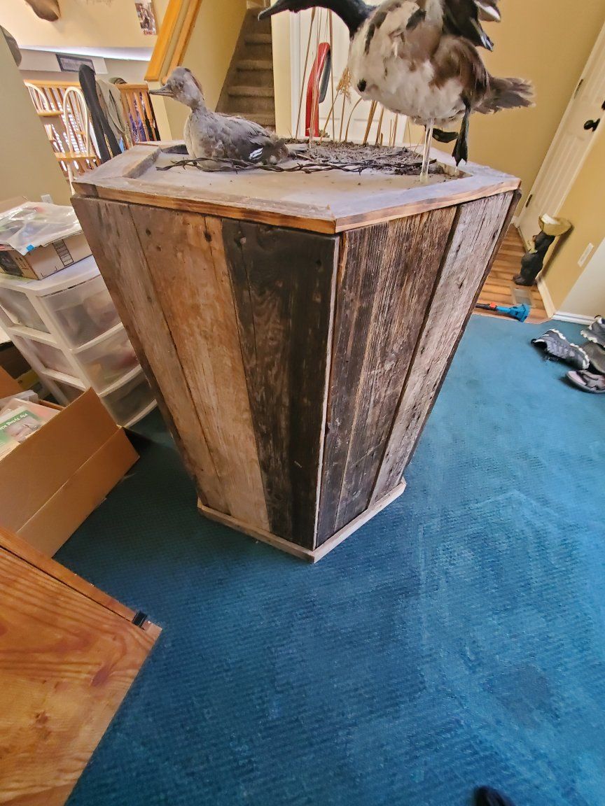 pedestal mount for a large mount