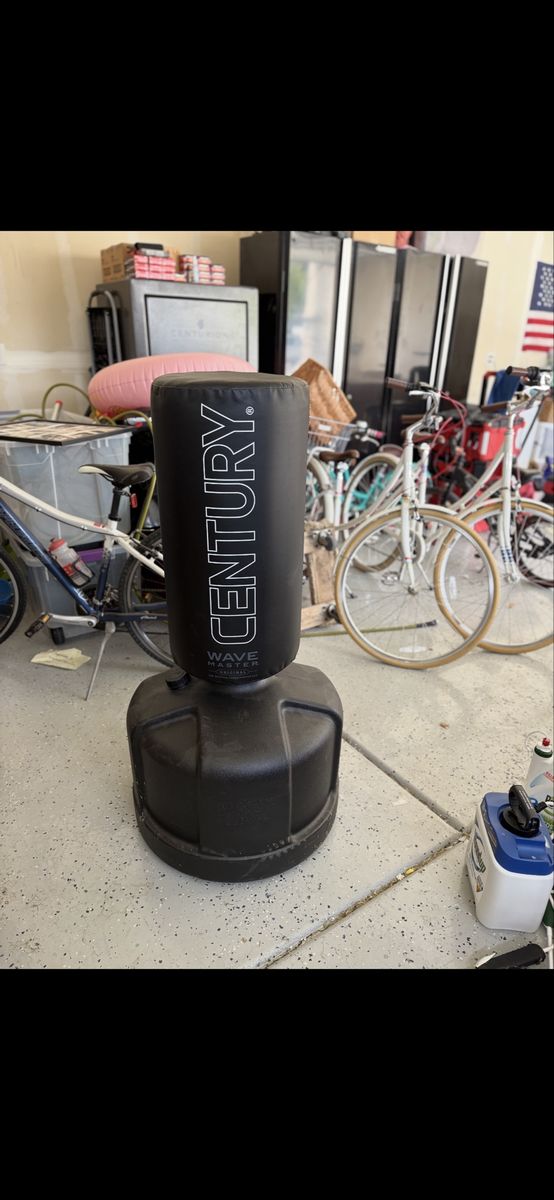 Century Wavemaster Freestanding Punching Bag - Black, Training Equipment