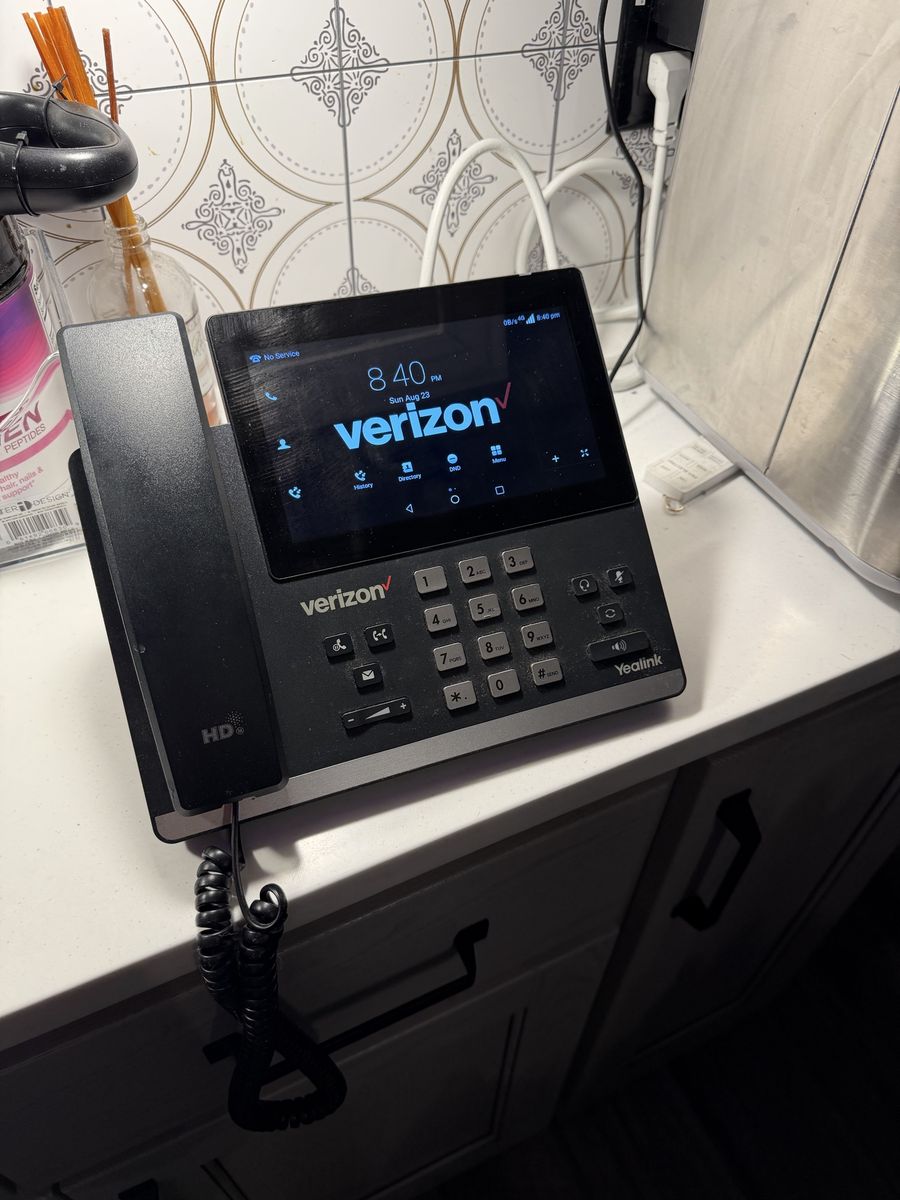Yealink Verizon 4G LTE Smart Desk Phone One Talk