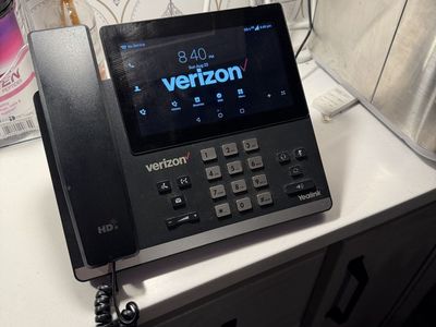 Yealink Verizon 4G LTE Smart Desk Phone One Talk