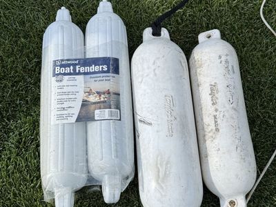 Assorted Boat Fenders - Attwood & Taylor Made (4 Pack)