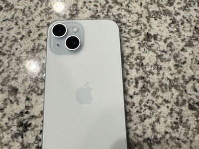 iPhone 15 128gb UNLOCKED