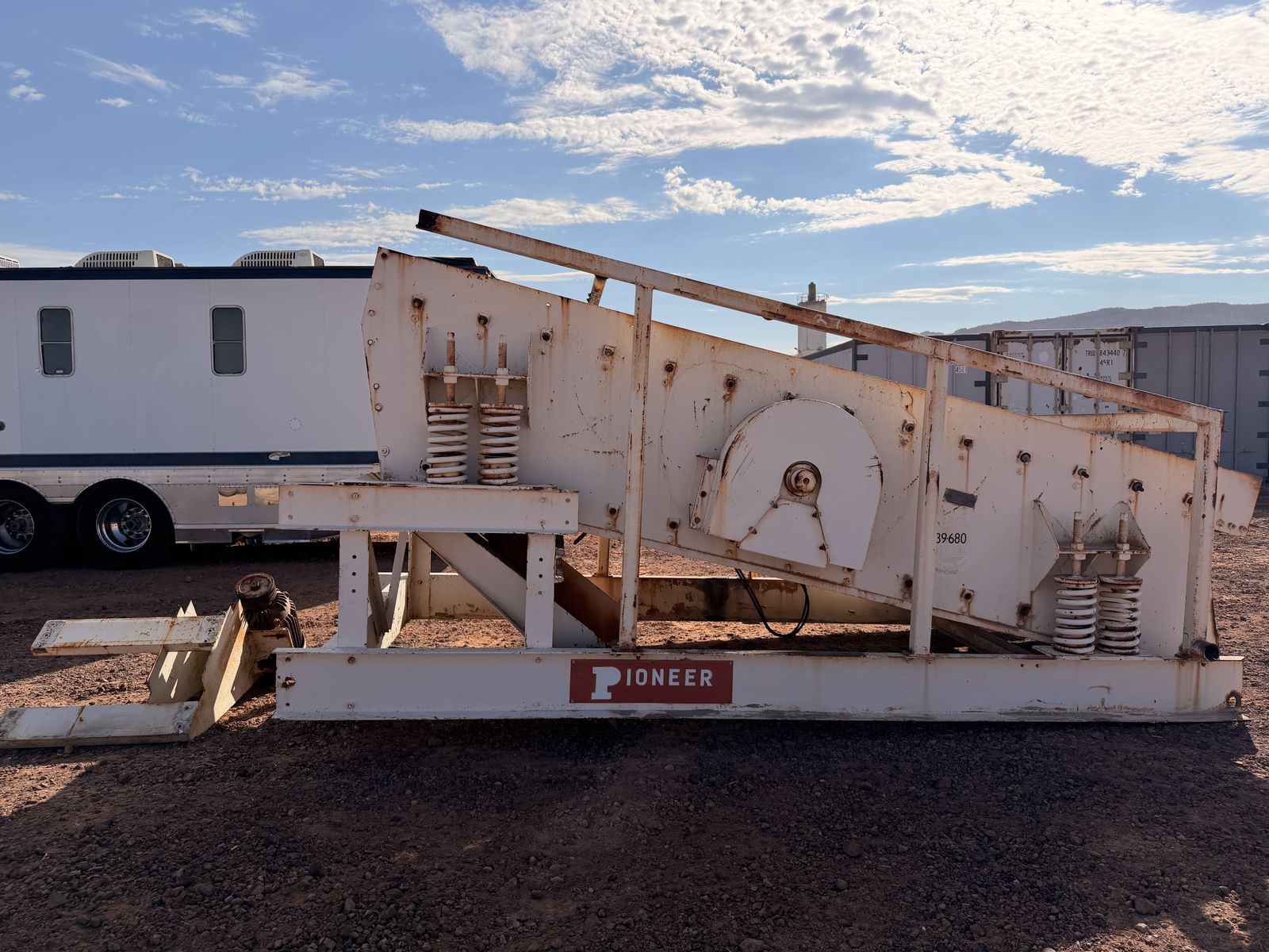 Pioneer Double Deck Screen