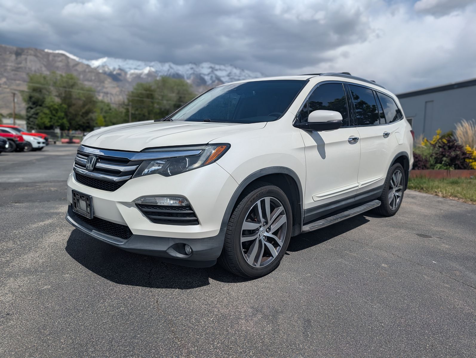 2017 HONDA PILOT Elite