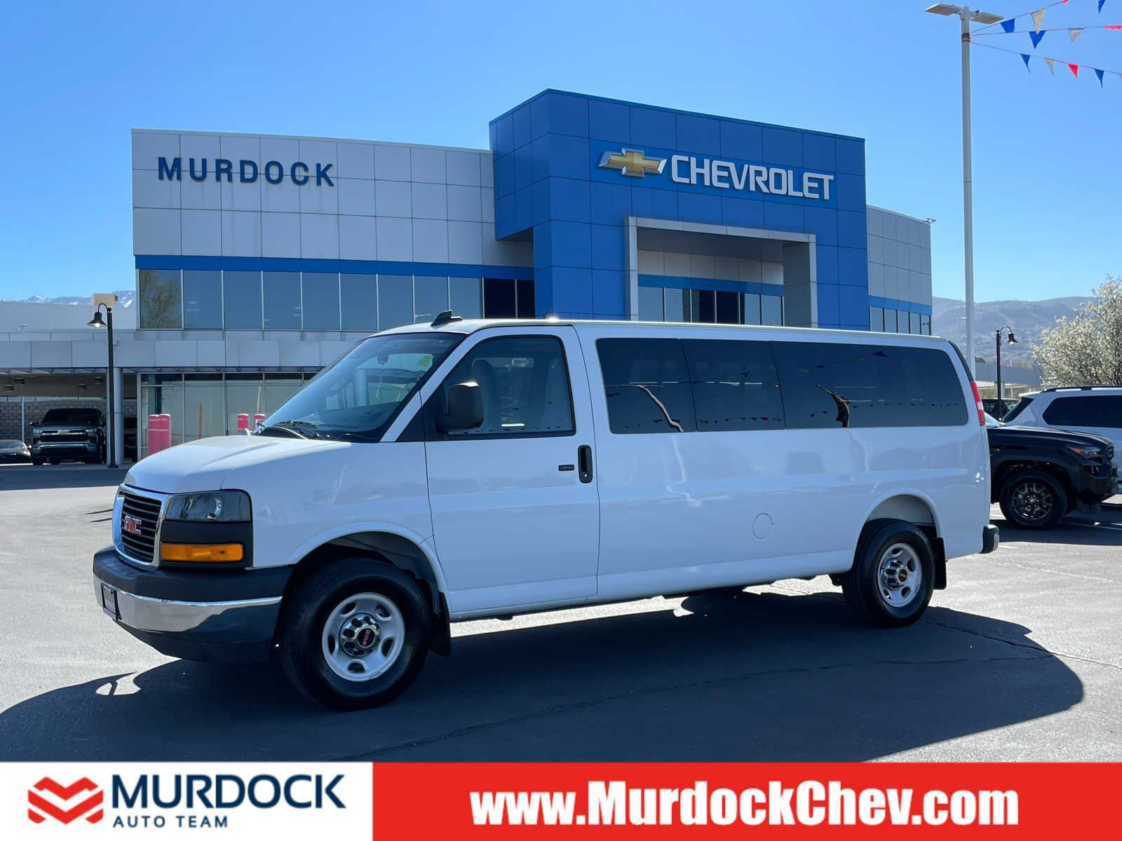 2025 GMC Savana LT 3500