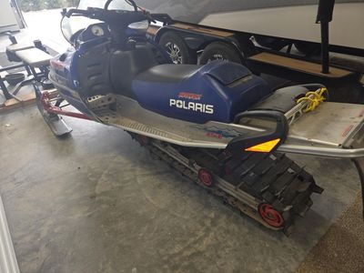 2002 Polaris RMK 800 Snowmobile