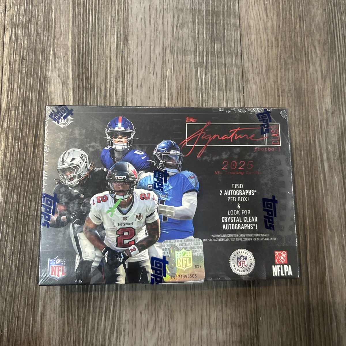 2025 Topps NFL Signature Class Jumbo Hobby Boxes