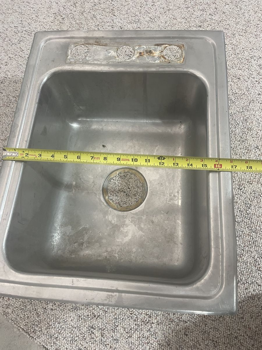 Stainless steel sink