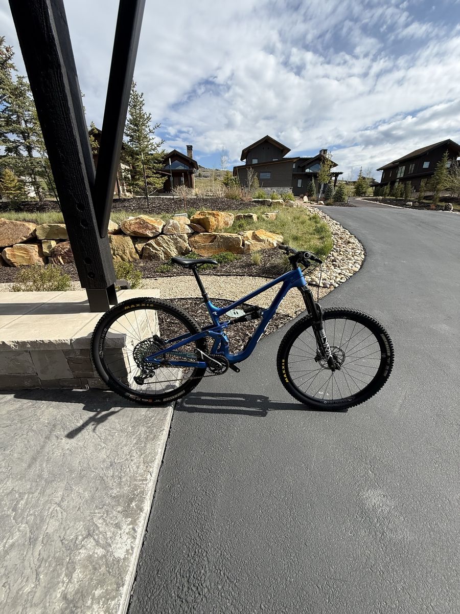 2023 Revel Rascal