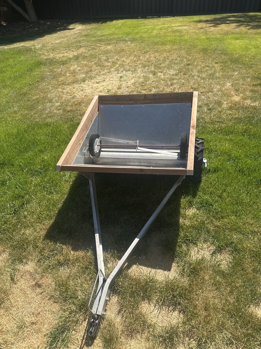 Newer Manure Spreader