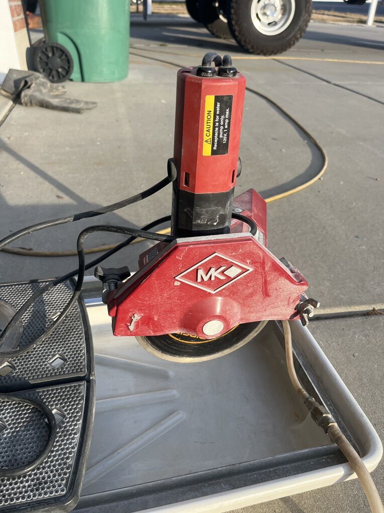 Mk 470 Tile Saw