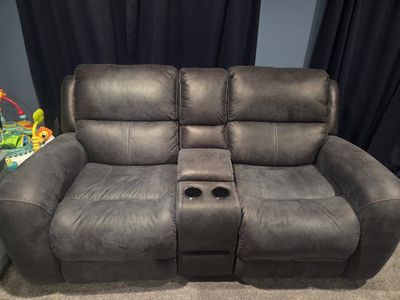 Beautiful newer microfiber, electric love seats