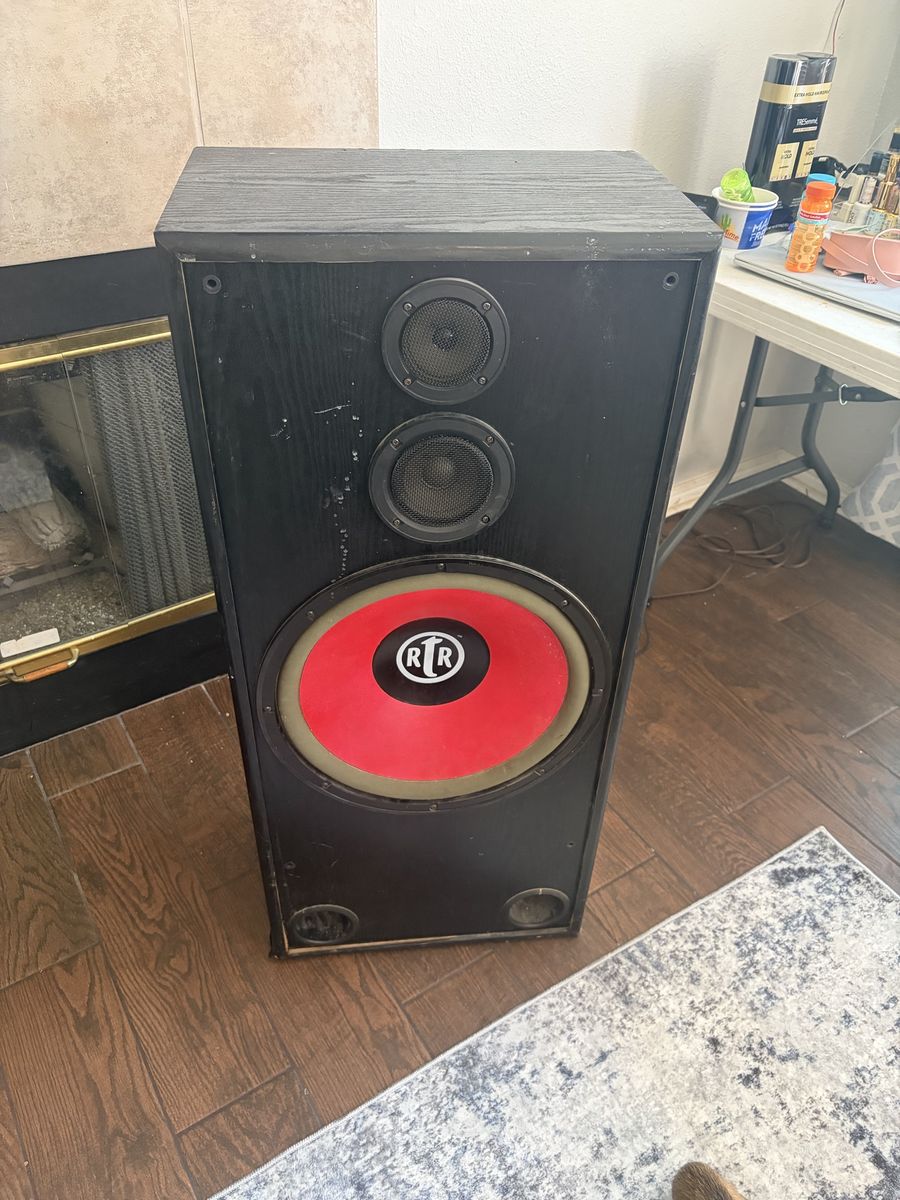 RTR Subwoofer & Speakers