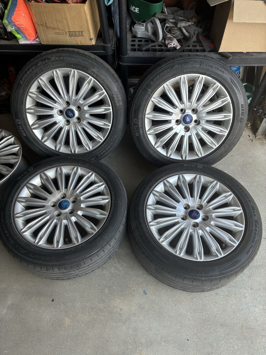 Ford Fusion Stock 17” Rims