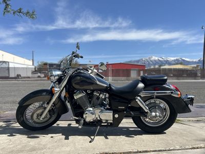 Honda Shadow 750